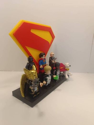 Superman Minifigure Display Set