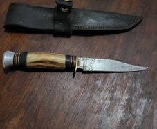 Vintage hunting knife