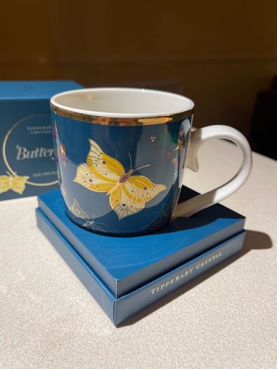 Tipperary Crystal Bone China mug