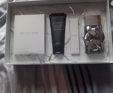 Michael Kors Eau de Perfum, 4 piece Gift Set.