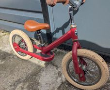 Trybike Balance Bike in Red