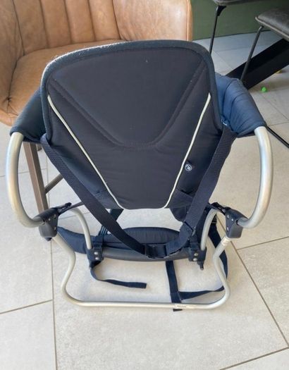 Baby hiking seat