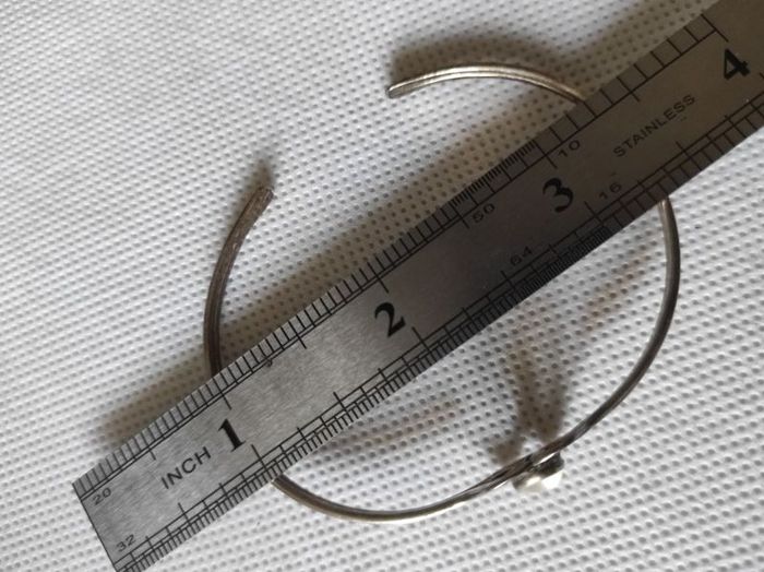 Vintage sterling silver bangle