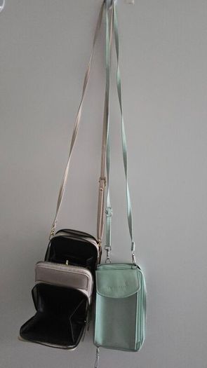 Women's purse/sling bag