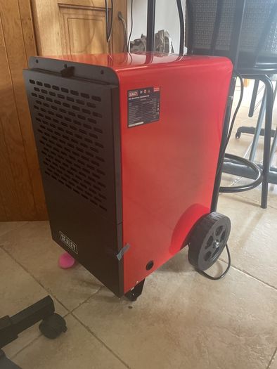 Sealey 30l industrial dehumidifier