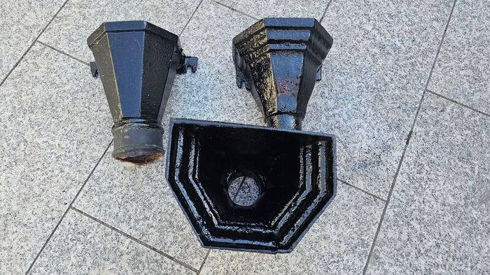 Cast Iron hoppers