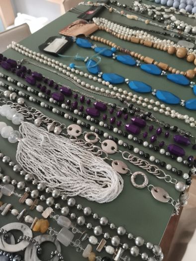 Costume jewellery