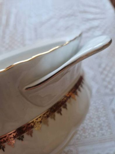 vintage ceramic soup serving vase