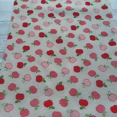Table runner /Placemats " Little Apples"