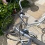 Ladies white city bike Image 8