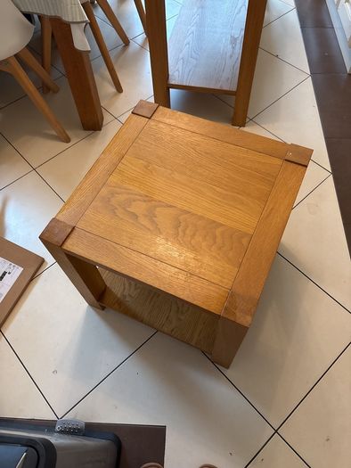 Oak side/coffee table
