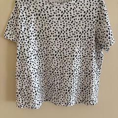 Womans t-shirt size Large