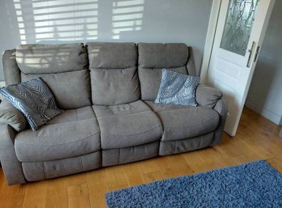 3 seater recliner sofa