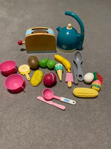 Kitchen toys