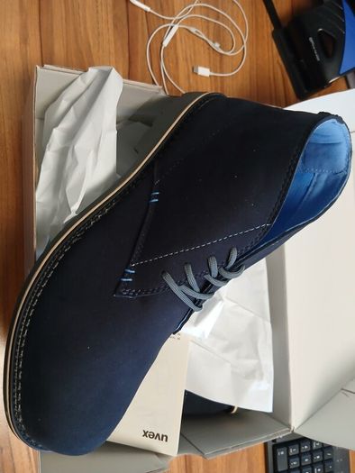safety boots