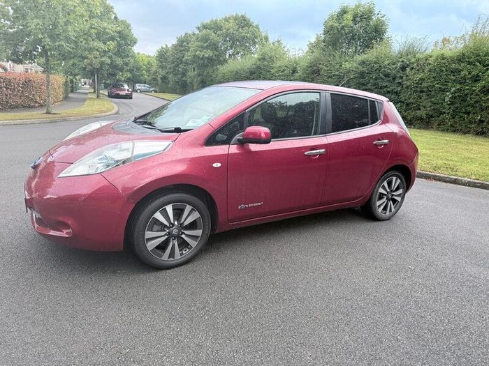 Nissan Leaf NEW NCT
