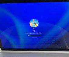 Microsoft Surface Book 3 - Intel Core i7 - 32GB RAM