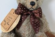 Robin Rive Little Olive  bear