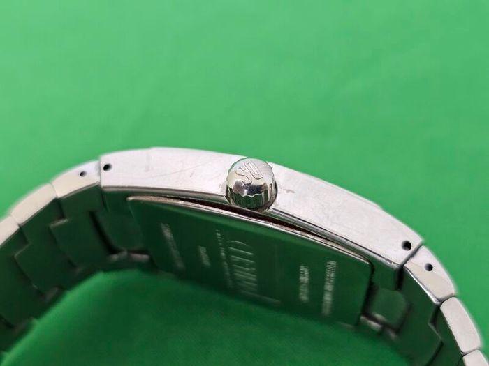 Vintage Swiss Made Certina DS Spel  Quartz Swiss Watch