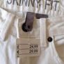 Ladies BNWT shorts size 6 Image 6