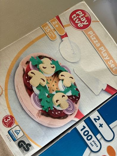kids Play kitchen