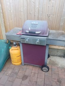 2 burner gas bbq