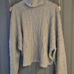 Green jumper
