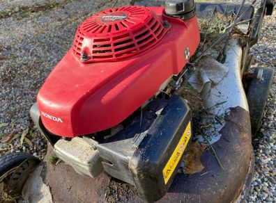 Honda grassmower engine