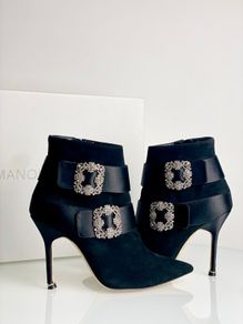 Manolo Blahnik || Hangisi Buckle Boots