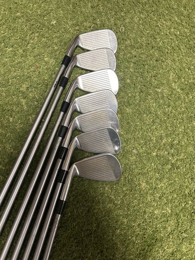Mizuno JPX 800 graphite
