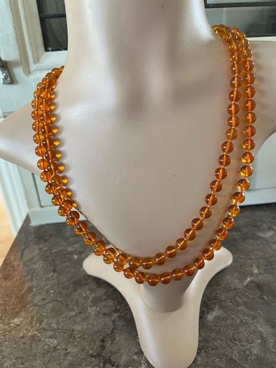 amber necklace