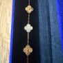 Clover Design Bracelet Image 6