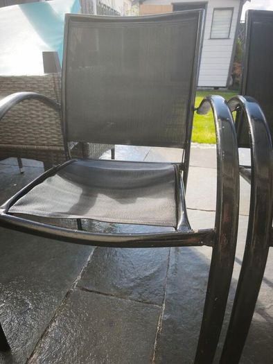 garden chairs and table