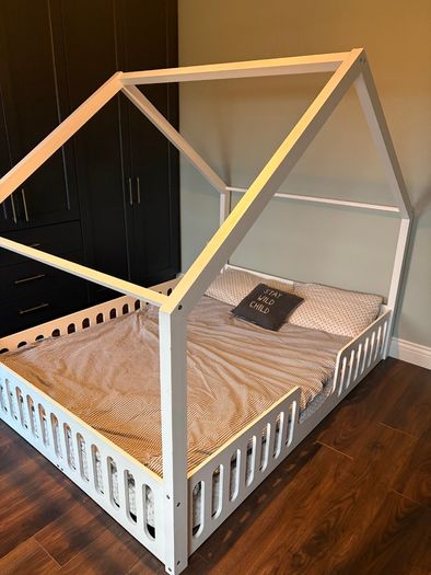 Double House Bed & Mattress