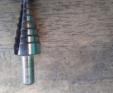 Step drill bit