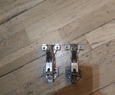 Pair of kitchen/wardrobe door 180 degree softclose hinges