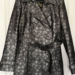 S nob Jacket