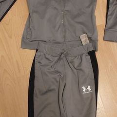 Boys underarmour tracksuit age 10 to 12