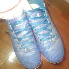 Football boots, size 3
