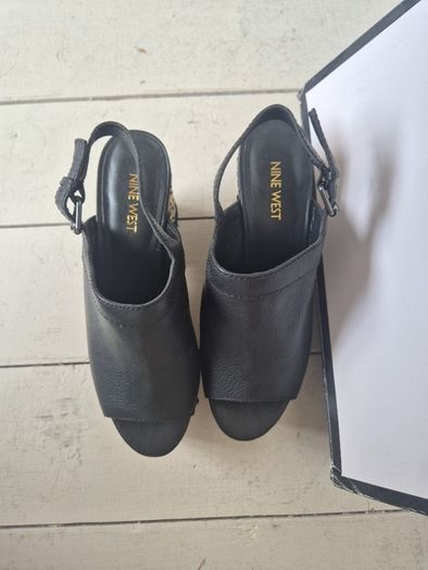 Nine West shoes size 7/40