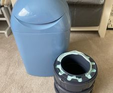 Nappy bin and refills