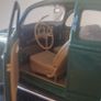 Maisto Volkswagen 1951 1:18 Green Diecast Model Image 2