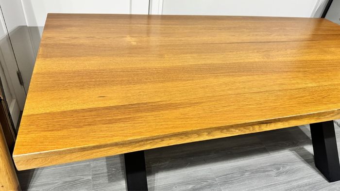 Ex Display 200cm Heavy Oak Dining Table