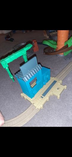 Thomas the tank everything! train sets, engines, tracks, carriages.. New Value is more than e1000.