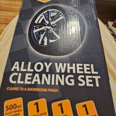 Wheel Cleaning Set