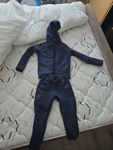 Nike Tech Pro