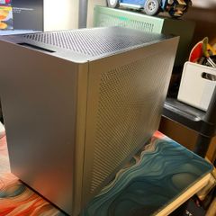 Dan Cases C4-SFX v1.0 w/Noctua NH-D12L and fans