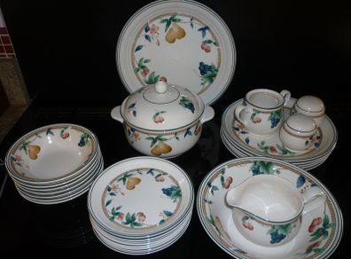 Dinner Service.NATURES BOUNTY Pattern. Arklow Pottery 27 Pieces with stacking rack