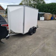 Trailer