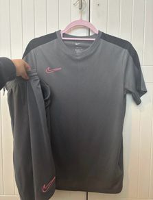Boys Nike Set